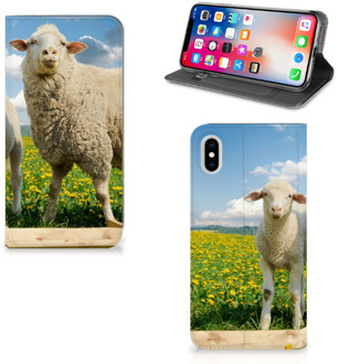 B2Ctelecom iPhone Xs Max Uniek Standcase Hoesje Schaap en Lammetje