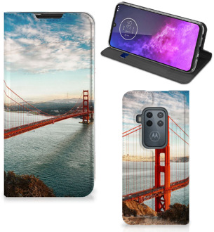 B2Ctelecom Motorola One Zoom Book Cover Golden Gate Bridge