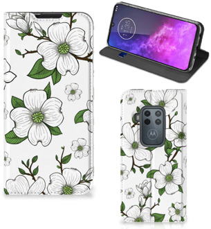 B2Ctelecom Motorola One Zoom Smart Cover Dogwood Flowers