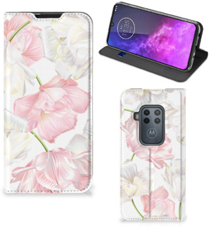 B2Ctelecom Motorola One Zoom Smart Cover Lovely Flowers