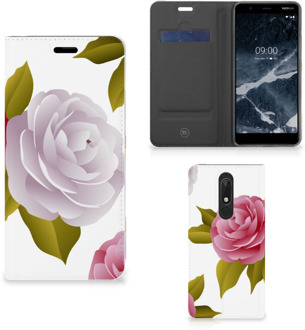 B2Ctelecom Nokia 5.1 (2018) Smart Cover Roses