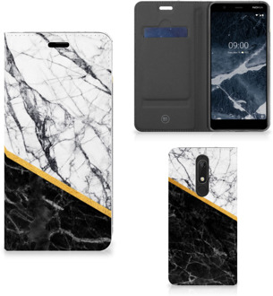 B2Ctelecom Nokia 5.1 (2018) Standcase Marble White Black