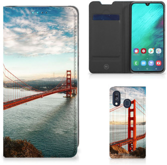 B2Ctelecom Samsung A40 Standcase Hoesje Design Golden Gate Bridge