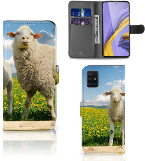 B2Ctelecom Samsung A51 Telefoon hoesje met Pasjes Schaap en Lammetje