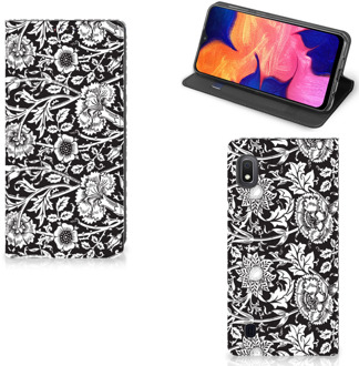 B2Ctelecom Samsung Galaxy A10 Smart Cover Black Flowers