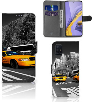 B2Ctelecom Samsung Galaxy A51 Flip Cover New York Taxi