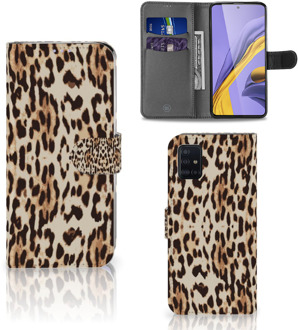 B2Ctelecom Samsung Galaxy A51 Telefoonhoesje met Pasjes Leopard