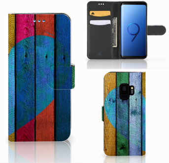 B2Ctelecom Samsung Galaxy S9 Bookstyle Case Wood Heart