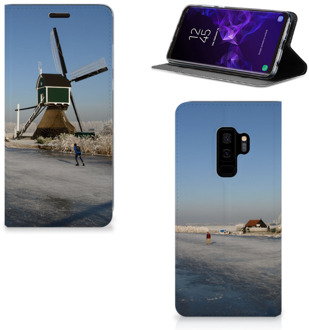 B2Ctelecom Samsung Galaxy S9 Plus Standcase Hoesje Design Schaatsers