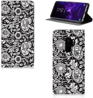 B2Ctelecom Samsung Galaxy S9 Plus Uniek Standcase Hoesje Black Flowers