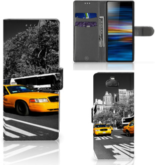 B2Ctelecom Sony Xperia 10 Flip Cover New York Taxi