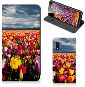 B2Ctelecom Stand Case Moederdag Cadeau Samsung Xcover Pro Telefoonhoesje met foto Tulpen