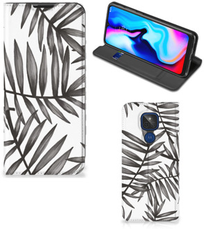 B2Ctelecom Stand Case Motorola Moto G9 Play Hoesje met Tekst Leaves Grey