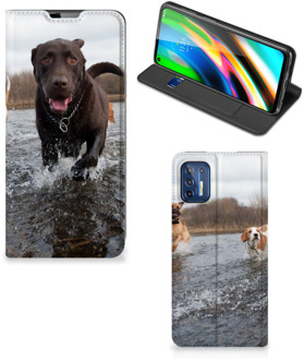 B2Ctelecom Standcase Hoesje Motorola Moto G9 Plus Smart Cover Honden Labrador