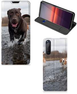 B2Ctelecom Standcase Hoesje Sony Xperia 5 II Smart Cover Honden Labrador