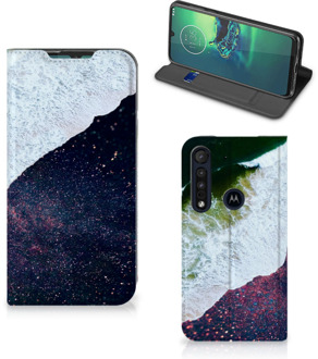 B2Ctelecom Telefoon Hoesje Motorola G8 Plus Flip Cover Sea in Space