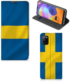 B2Ctelecom Telefoon Hoesje Samsung Galaxy A31 Flipcase Zweedse Vlag