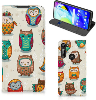 B2Ctelecom Telefoonhoesje Motorola Moto G8 Power Bookcover Vrolijke Uilen