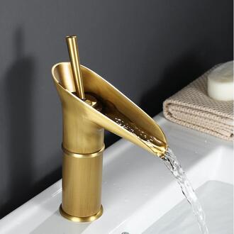 Badkamer Wastafel Kraan Mengkraan Goud Bad Kraan Wastafelkranen Messing Kranen Mengkranen Waterval Uitloop Waterkraan JM112 antiek