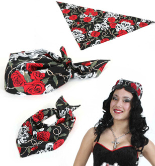 Bandana met rozen en doodskop - 65 x 65x 95 cm - sjaaltje - hoofddoek - nekdoek - piraten