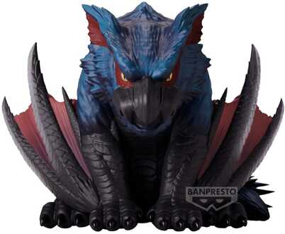Banpresto Monster Hunter Enshrined Monsters PVC Statue Nargacuga 11 cm