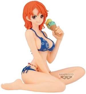 Banpresto One Piece Glitter & Glamours PVC Figure Nami Summer Style 11 cm