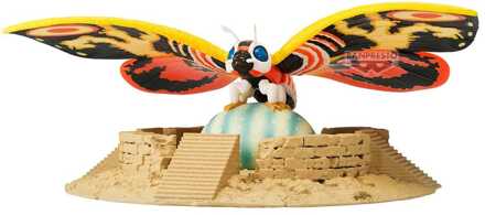 Banpresto Rebirth of Mothra Toho Monster Series Art Vignette PVC Figure Mothra (1996) 5 cm