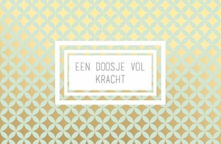 BBNC Uitgevers Een doosje vol kracht - Boek BBNC Uitgevers (9045323389)