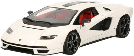 Bburago Modelauto/speelgoedauto Lamborghini Countach schaal 1:24/20 x 8 x 5 cm Wit