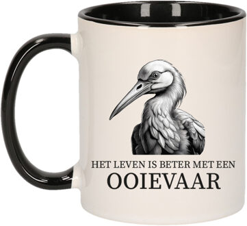 BD Cadeau mok voor familie Ooievaar - het leven is beter met - zwart