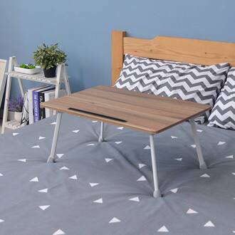 Bed Laptop Bureau Draagbare Computer Bureau Luie Bureau Kleine Tafel Gebruik Op Bed Eenvoudig Vouwen Beweegbare Met Card Slot anti-Slip diep paars