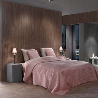 Bedsprei Audrey - Roze - 270x260cm Van Zo!Home Microvezel - Dekbed-Discounter.nl - 270 x 260 cm