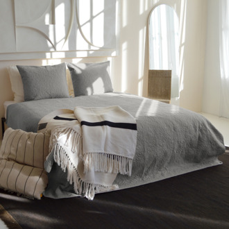 Bedsprei Flowers - Zilver - Xcm Van Zydante Home Microvezel - Dekbed-Discounter.nl Grijs