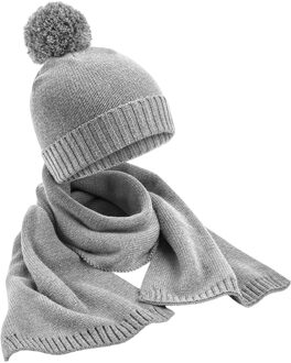 Beechfield Gebreide muts en sjaal voor volwassenen (Lichtgrijs)