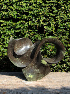 Beeld natuursteen Miracle, 32 cm