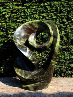 Beeld natuursteen Together Again, 48 cm