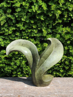 Beeld natuursteen Wings, 39 cm