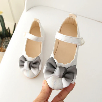 Bekamille Girls Leather Shoes Fashion Bow Pearl Casual Single Shoes Kids Girls Princess Sandals Party Girls Dress Shoes