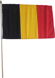 België Vlag - Zwaaivlag - 30 x 45 cm - Zwart / Geel / Rood