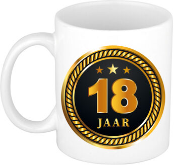 Bellatio Decorations 18 jaar jubileum/ verjaardag cadeau beker met zwart/ gouden medaille - feest mokken