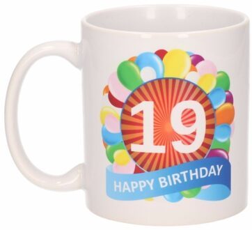 Bellatio Decorations 19e verjaardag cadeau beker / mok 300 ml Multi