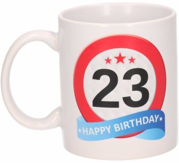 Bellatio Decorations 23 jaar Verjaardag koffiemok - cadeau beker - stopbord print - 300 ml - keramiek - wit