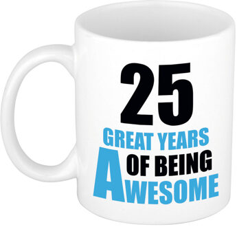 Bellatio Decorations 25 great years of being awesome cadeau mok / beker wit en blauw