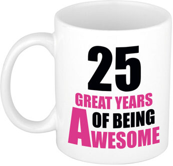 Bellatio Decorations 25 great years of being awesome cadeau mok / beker wit en roze - verjaardagscadeau 25 jaar - feest mokken