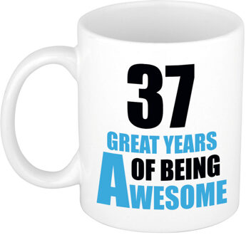 Bellatio Decorations 37 great years of being awesome cadeau mok / beker wit en blauw - verjaardagscadeau 37 jaar - feest mokken