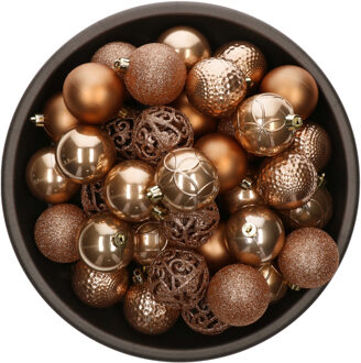 Bellatio Decorations 37x stuks kunststof kerstballen camel bruin 6 cm glans/mat/glitter mix - Kerstbal