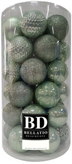 Bellatio Decorations 37x stuks kunststof kerstballen mintgroen 6 cm inclusief kerstbalhaakjes
