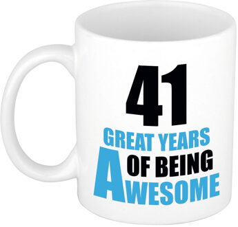 Bellatio Decorations 41 great years of being awesome cadeau mok / beker wit en blauw - verjaardagscadeau 41 jaar - feest mokken