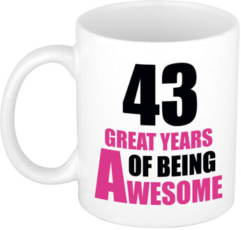 Bellatio Decorations 43 great years of being awesome cadeau mok / beker wit en roze - verjaardagscadeau 43 jaar - feest mokken