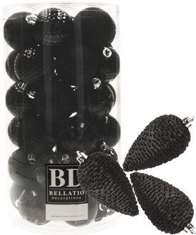 Bellatio Decorations 43x stuks kunststof kerstballen en dennenappel ornamenten zwart